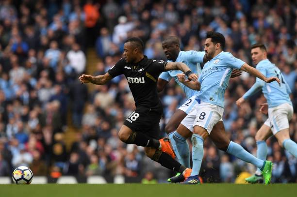 借卓越的反 借卓越的反